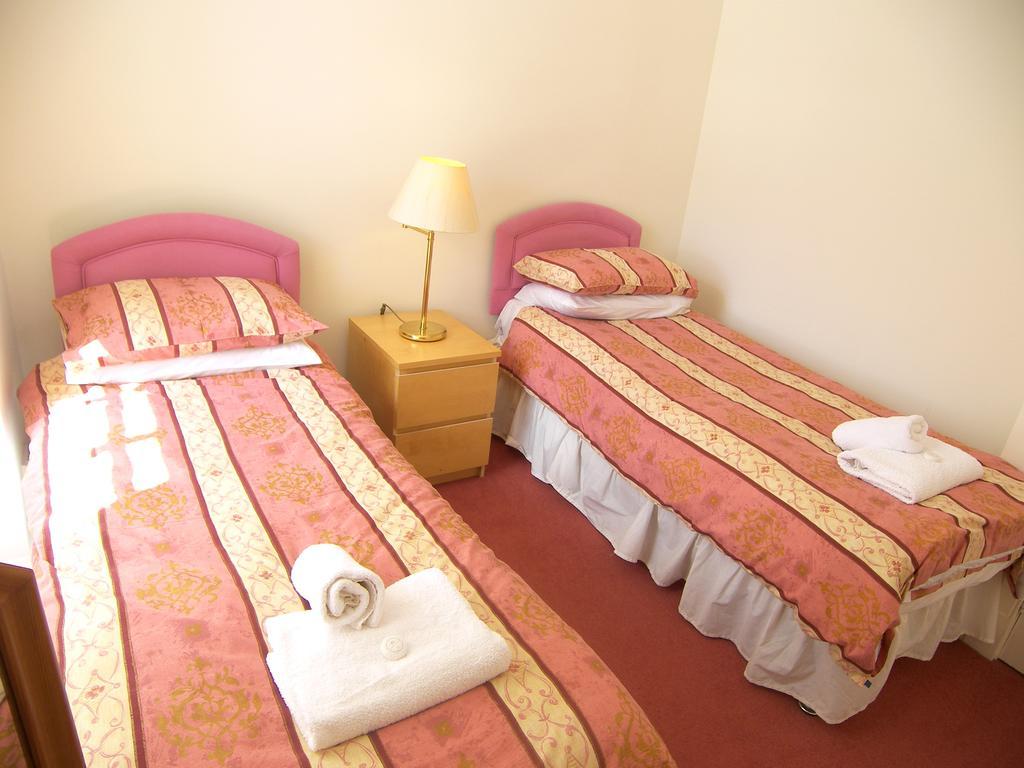 Royal Mile, Edinburgh - 2 Bedroom Apartment 객실 사진